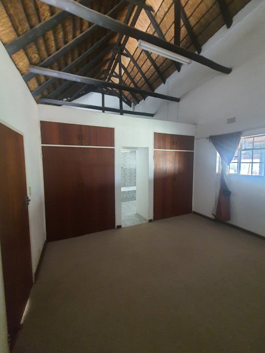 Commercial Property for Sale in Hartbeespoort Rural North West